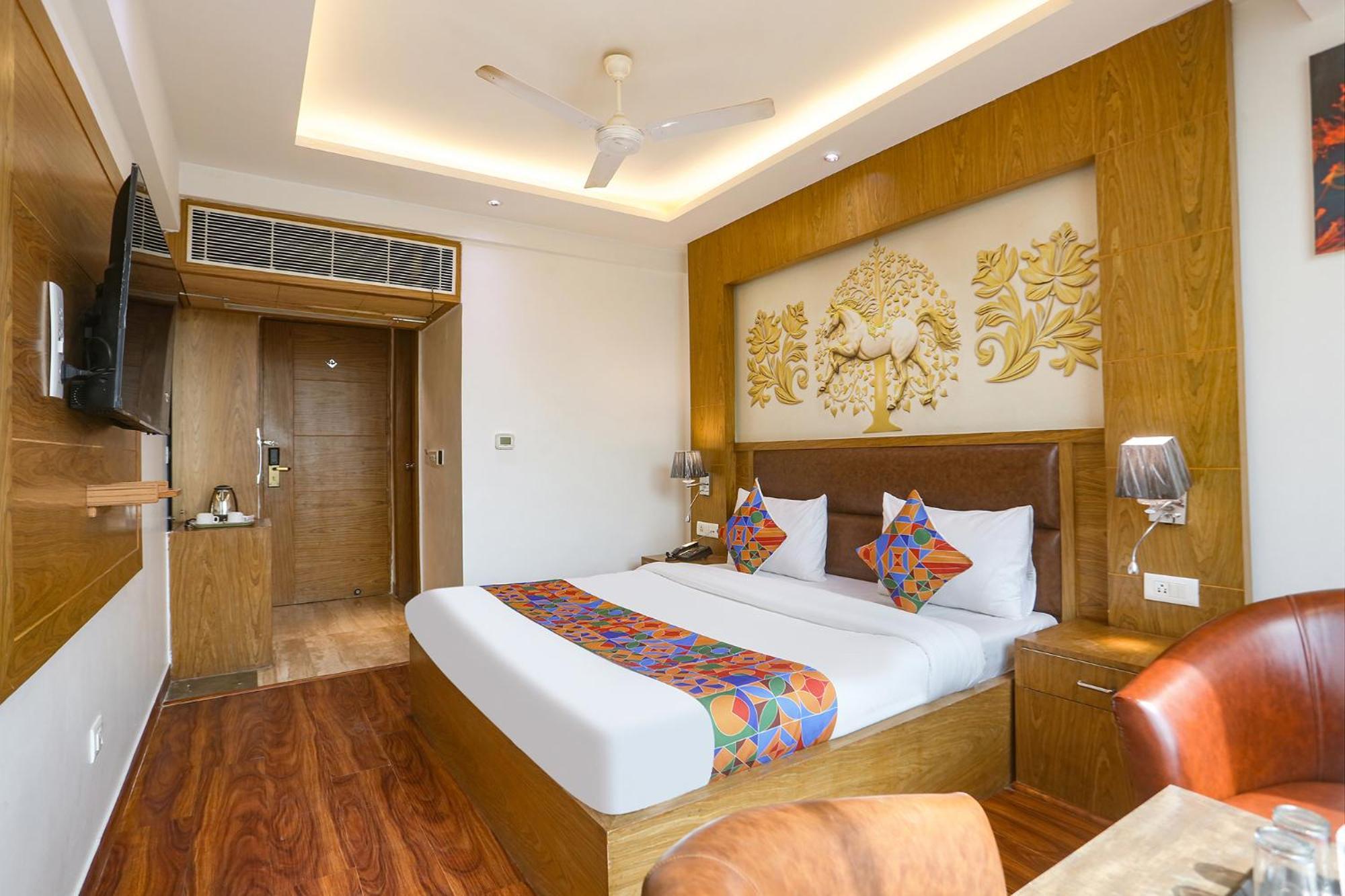 Fabhotel Prime Star 17 - Nr Yashobhoomi Convention Centre Delhi  Exterior photo