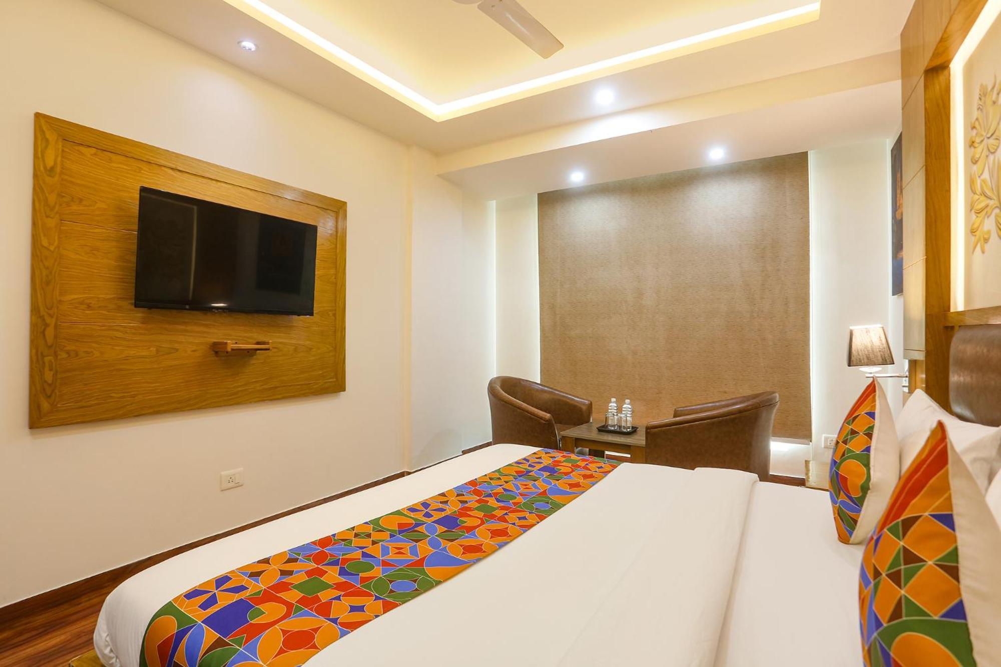 Fabhotel Prime Star 17 - Nr Yashobhoomi Convention Centre Delhi  Exterior photo