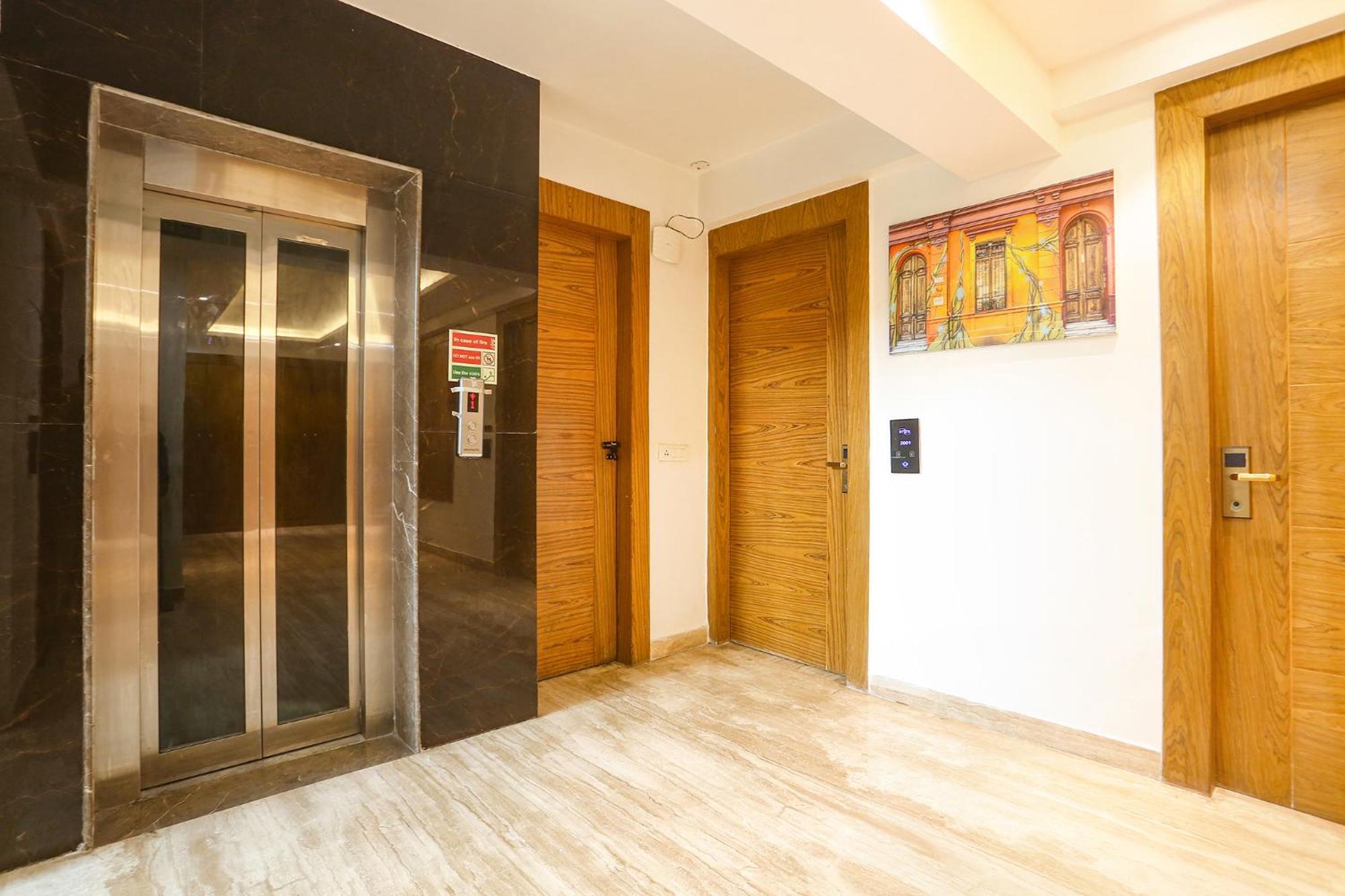 Fabhotel Prime Star 17 - Nr Yashobhoomi Convention Centre Delhi  Exterior photo