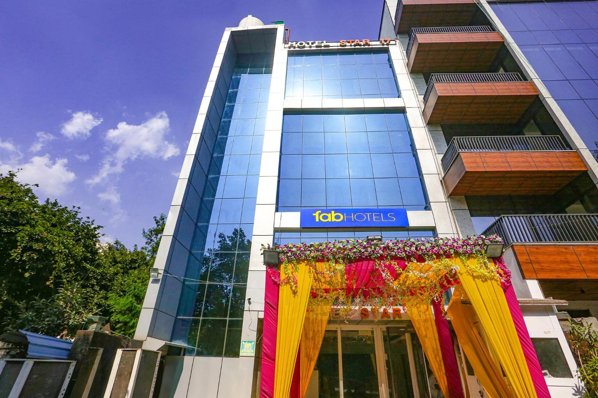 Fabhotel Prime Star 17 - Nr Yashobhoomi Convention Centre Delhi  Exterior photo